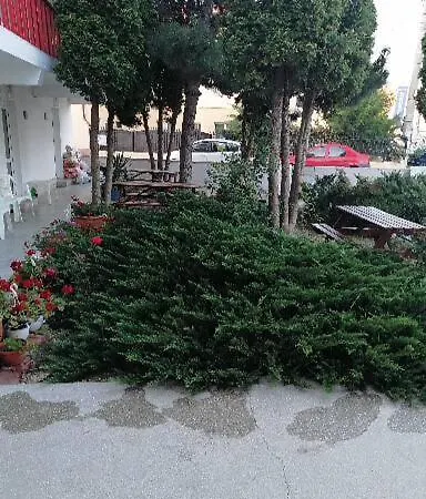 Vila Mihail * Costinesti